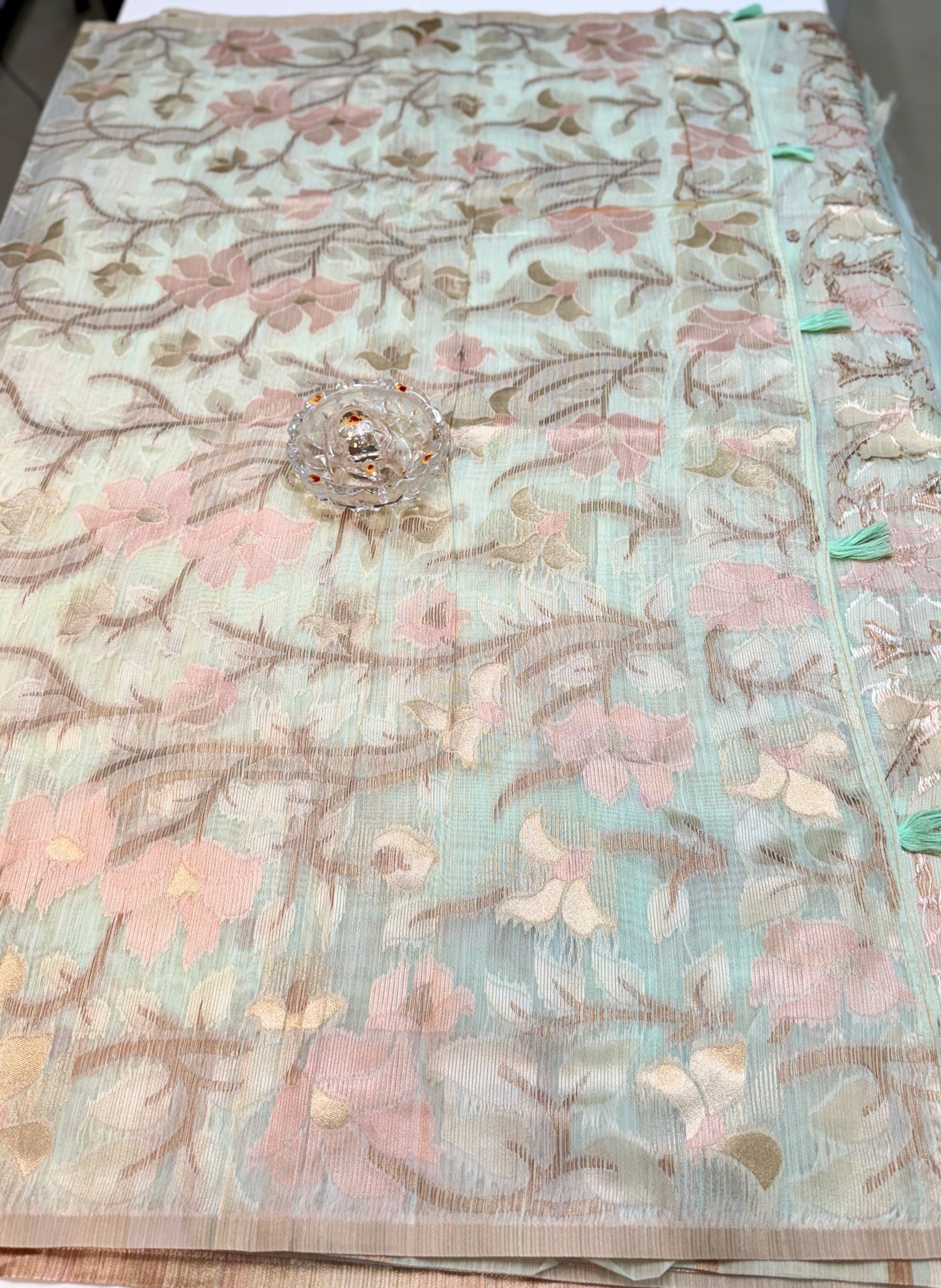 Jamdhani Cotton Saree with Zari Weave and Tassel Pallu – Pastel Festive Wear