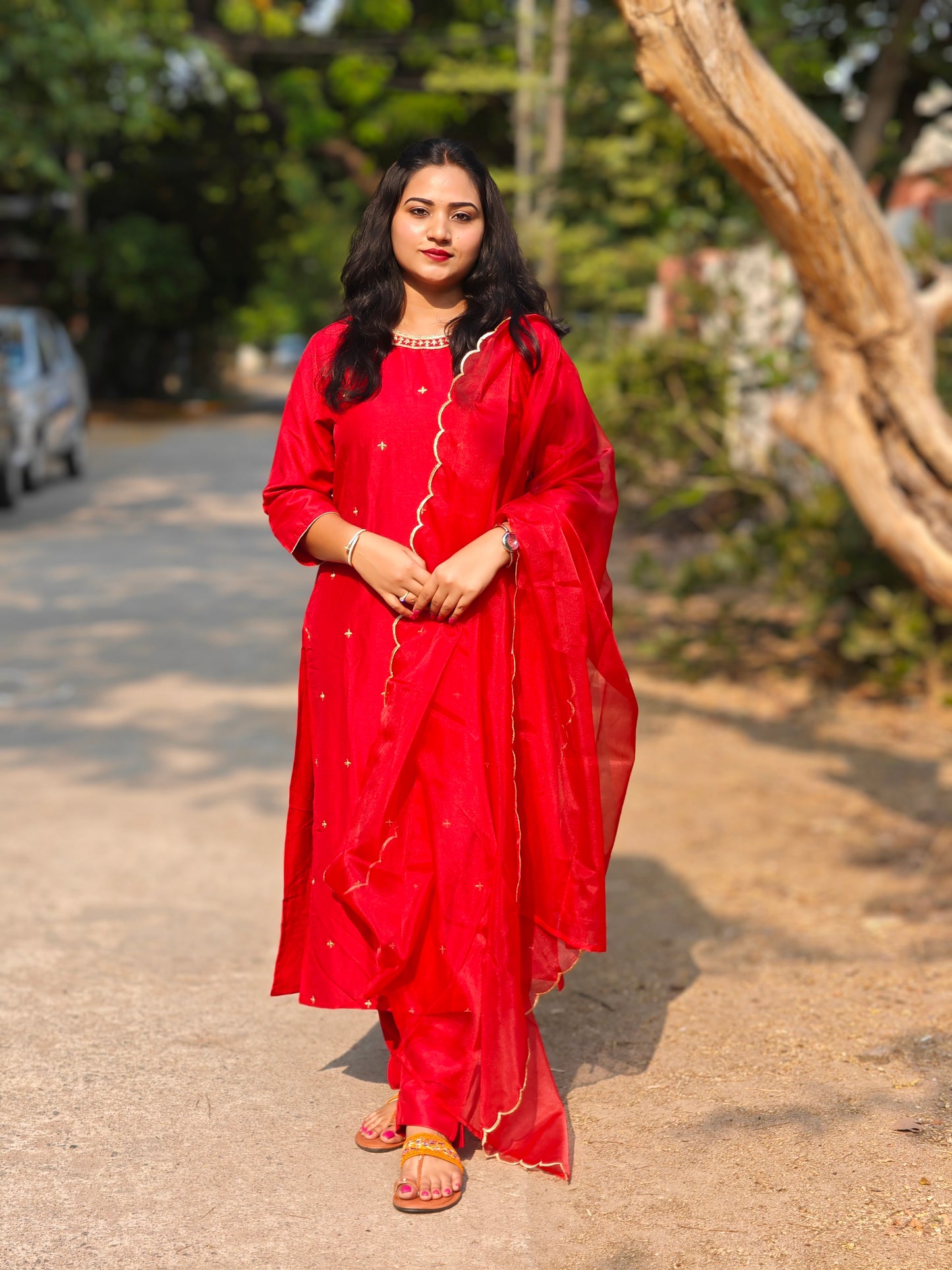Red Chinnon Embellished Kurta with Pant and Dupatta – Premium 3-Piece Set (M–2XL)