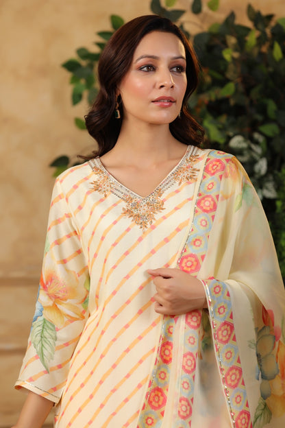 Pure Muslin Silk Floral Printed Kurta Pant Dupatta Set with Embroidery – Women’s Festive Wear