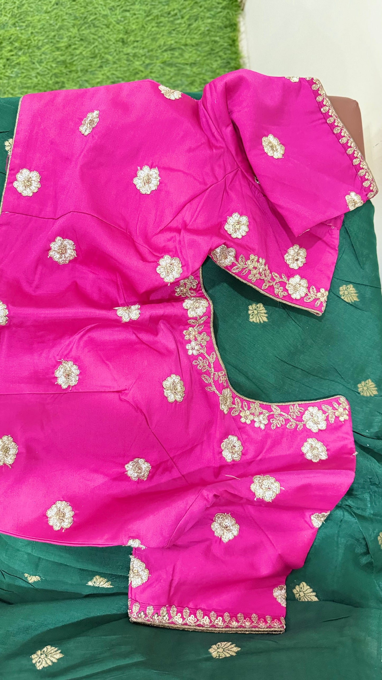 Pure Viscose Silk Designer Saree with Unstitched Blouse for Festive and Wedding Wear