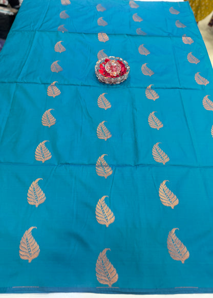 Soft Silk Sarees with Zari Work and Contrast Borders for Women – Festive and Traditional Wear