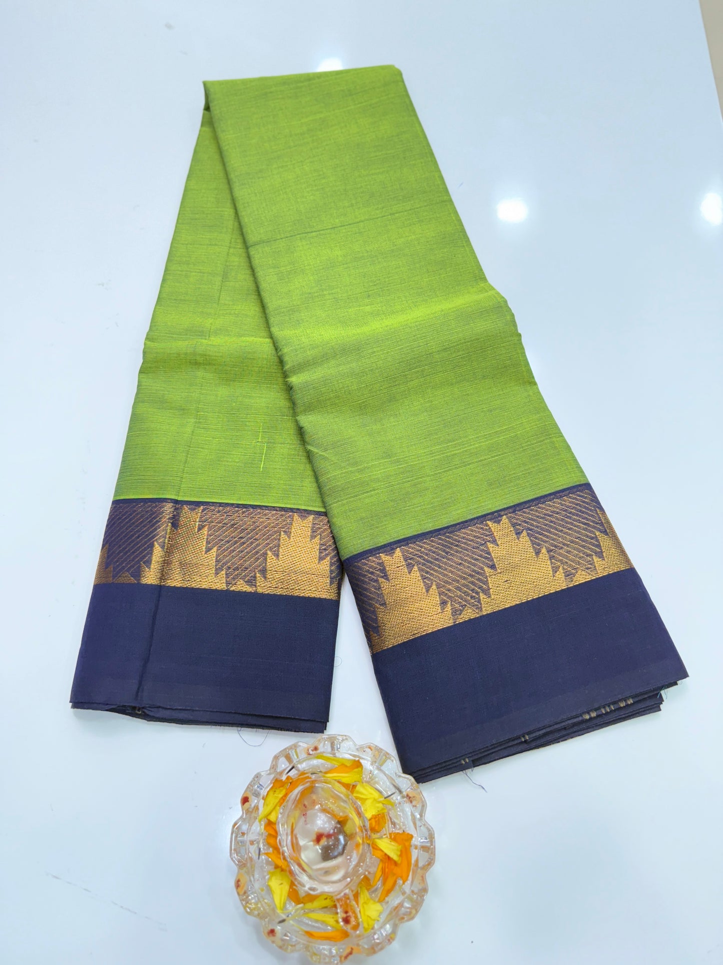 Chettinad Pure Cotton Saree with Zari Border – 80 Count, 20 Colours, 5.5m Length