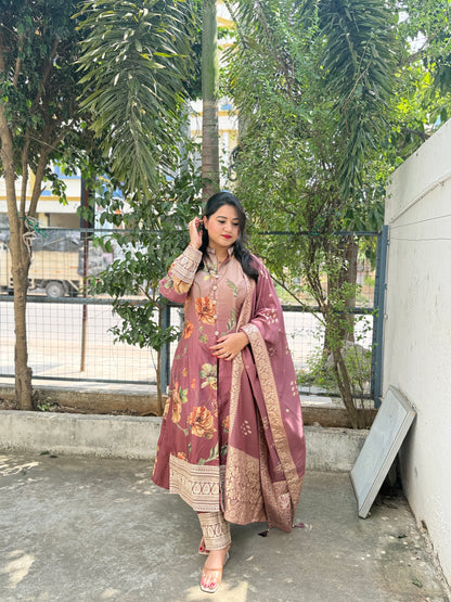 Premium Silk Embroidered Front Cut Kurta Pant Set with Jacquard Dupatta – Festive Wear for Women