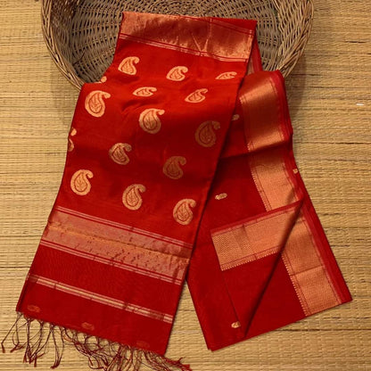 Maheshwari Silk Cotton Saree with Mango Butta Motifs & Gold Zari Border