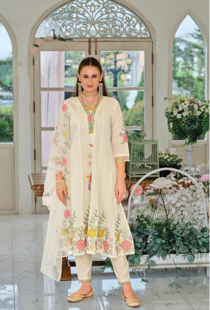 Pure Mul Chanderi Three-Piece Suit Set with Designer Thread and Handwork – Sizes XL and 2XL