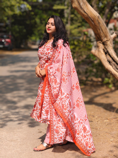 Cotton Floral Printed Suit Set with Kurta, Pant and Dupatta – Women’s Ethnic Wear