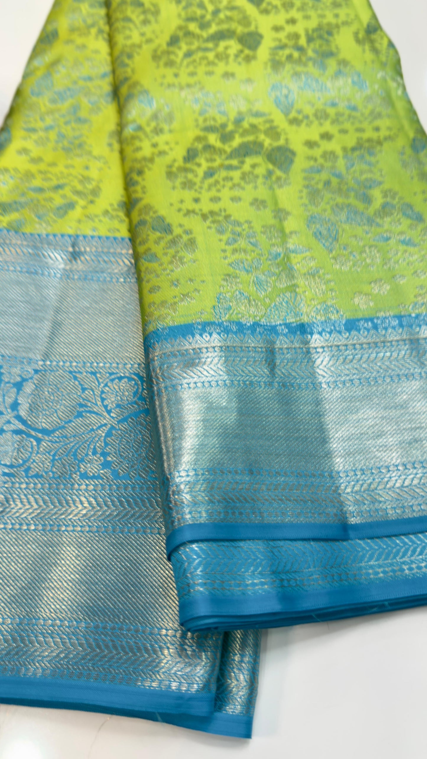 Handloom Kanchi Silk Saree with Silver Zari Double Warp in Green for Women