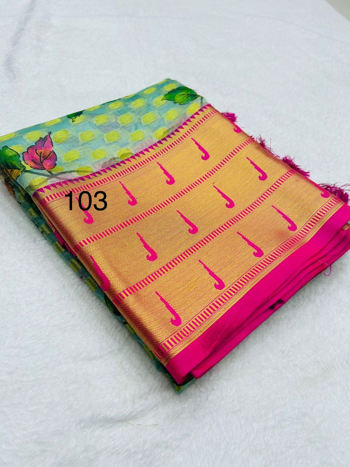 Paithani Silk Saree with Digital Print, Goli Zari Weaving and Tassel Pallu – Contrast Blouse