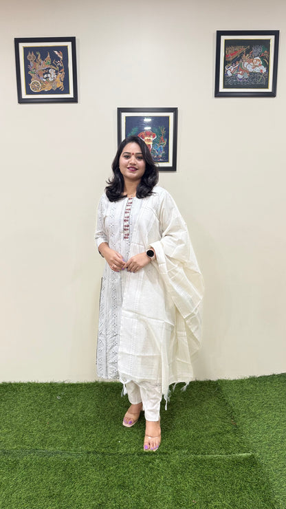 Cotton Handloom Straight Cut Kurta Pant Dupatta Set with Embroidery – Plus Sizes XL to 3XL