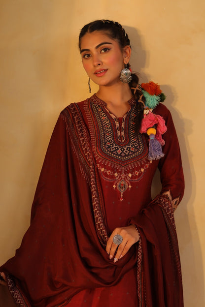 Pure silk suit set for women with cotton lining, embroidered kurta pant dupatta, festive stitched design