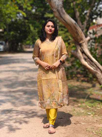 Heavy Organza Kurti with Intricate Neck Work, Silk Pant & Matching Dupatta – Sizes L & 2XL