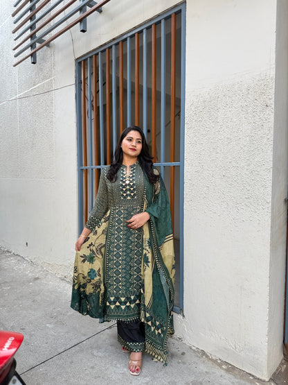 Women’s viscose silk printed kaftan kurta palazzo set with embellished neckline and cape sleeves, green, size 38–44