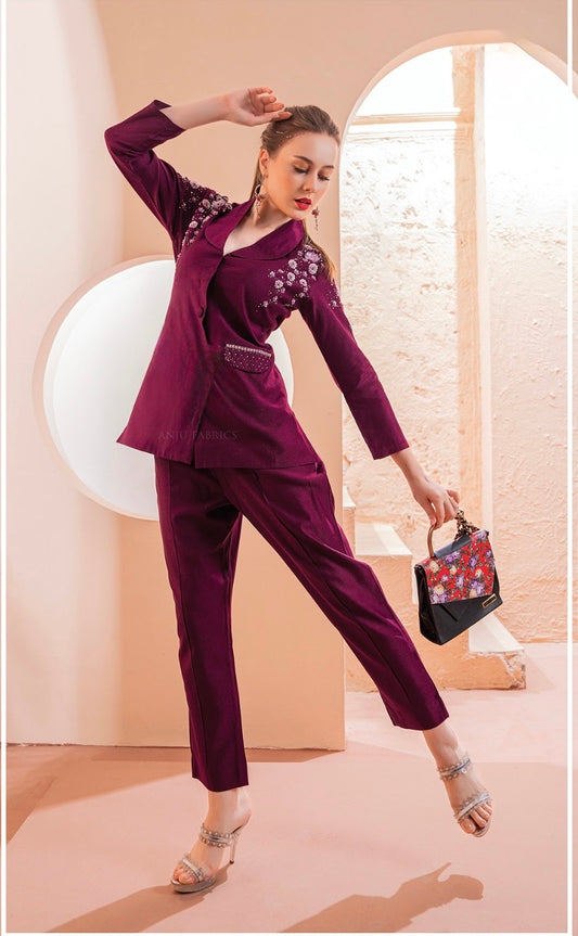 Indo-western dress for women in viscose nylon with heavy handwork – stylish ethnic fusion wear in L and XL