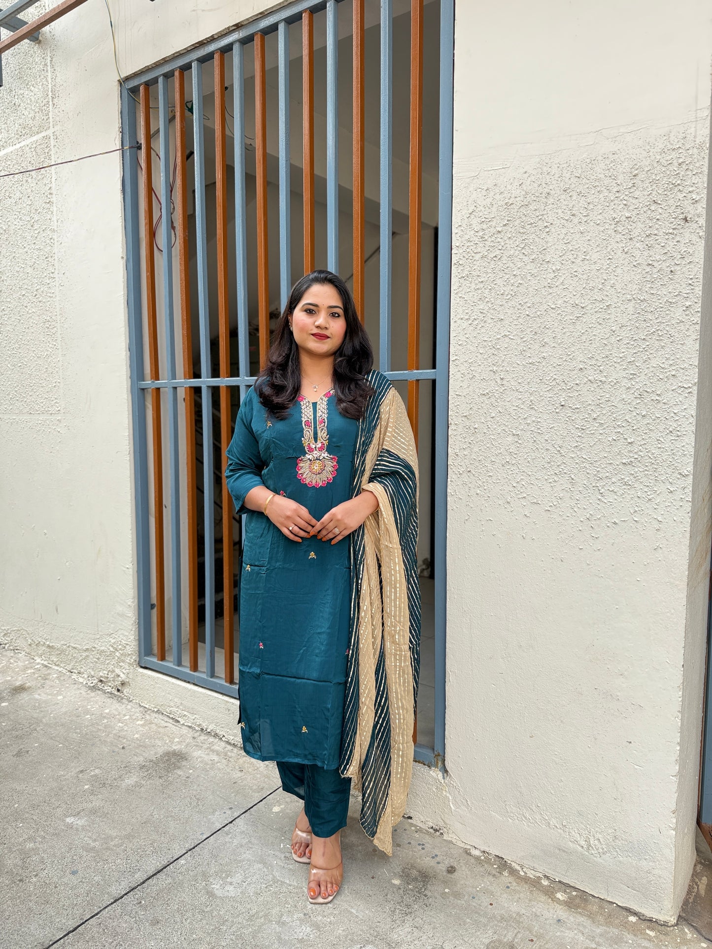 Pure natural crepe kurti pant dupatta set with chiffon lurex dupatta and handwork for women