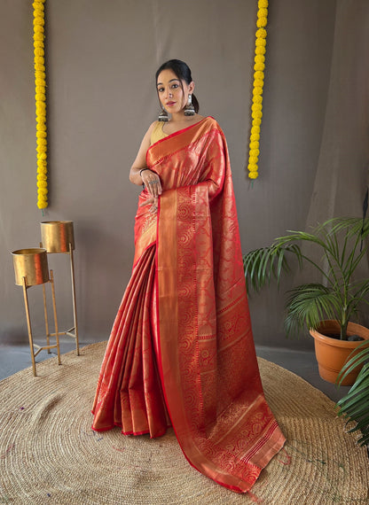 Kanchipuram Silk Saree with Intricate Zari Weaving, Rich Pallu, and Coordinated Blouse