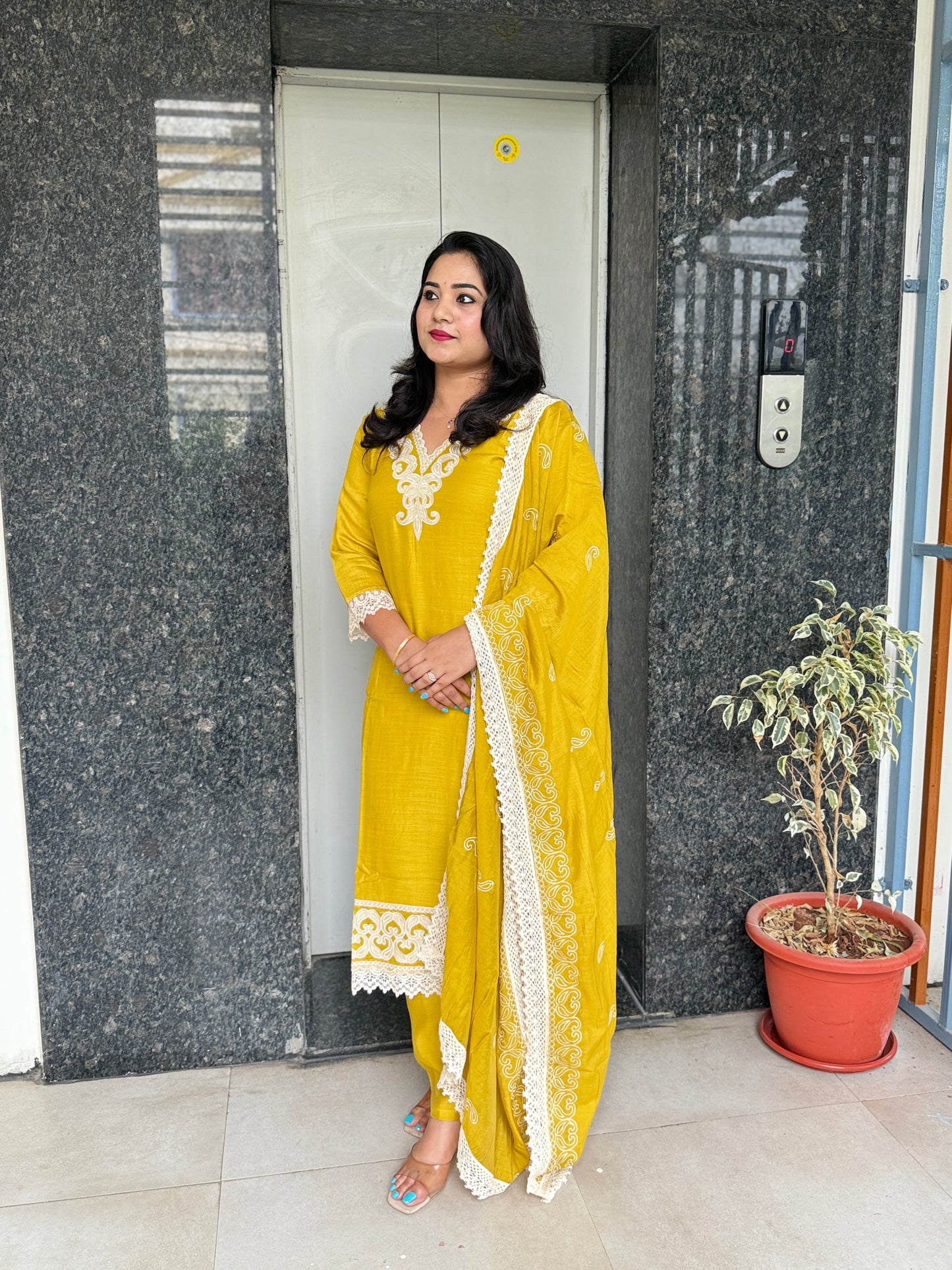 Mustard Roman Silk Kurta Set with Off-White Applique Work and Dupatta – 3-Piece Ethnic Set for Women
