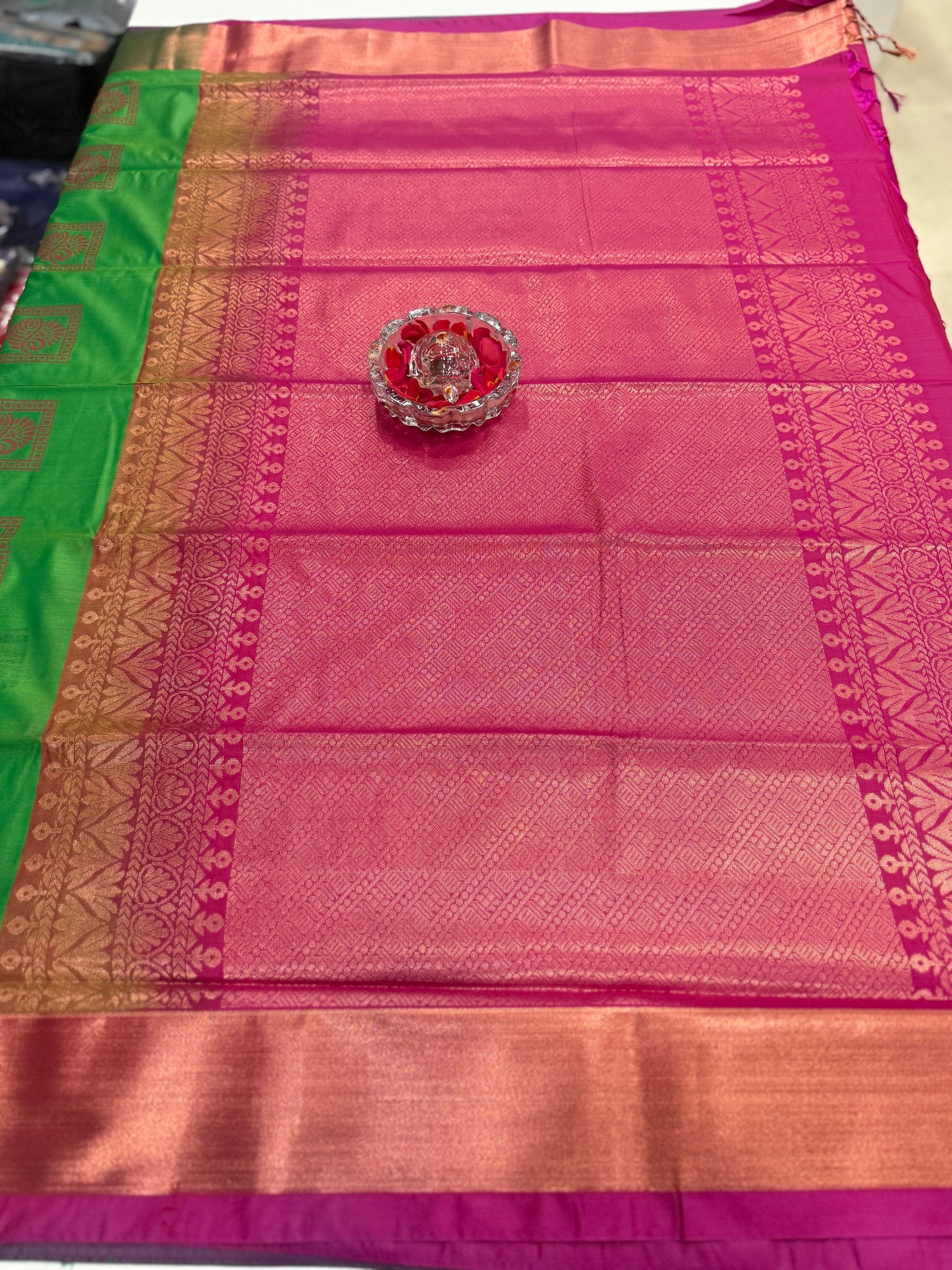 Kanchi Soft Silk Saree with Zari Weaving and Traditional Motifs – Wedding and Festive Wear