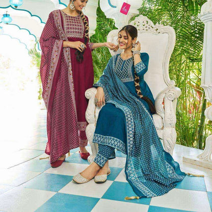 Kurta Pant Dupatta Suit Set with Dori Embroidery and Chanderi Foil Print Dupatta – Women