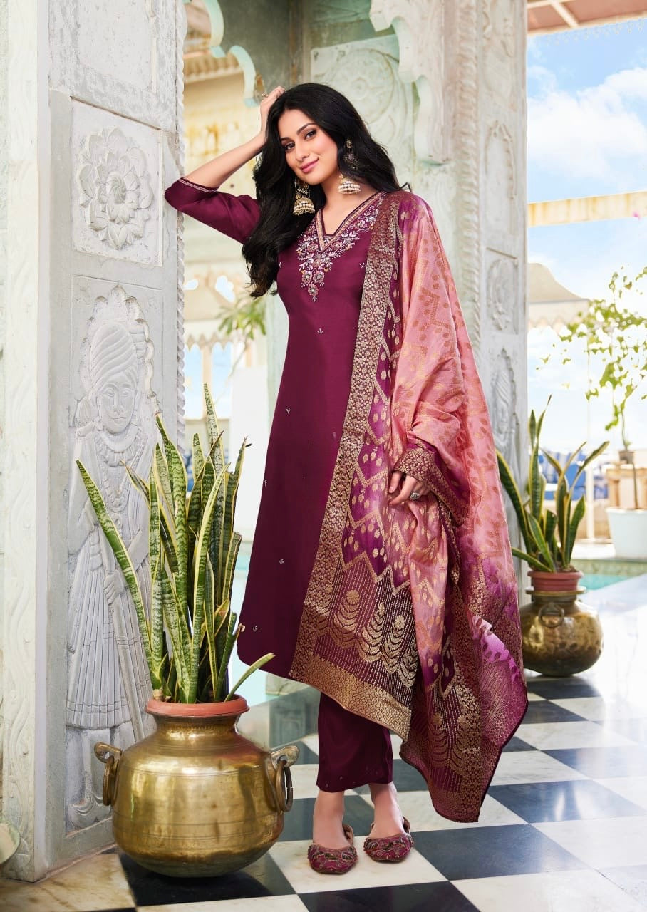 Dola Silk Kurti Set with Russian Silk Pant and Jacquard Dupatta – Handwork Ethnic Set for Women