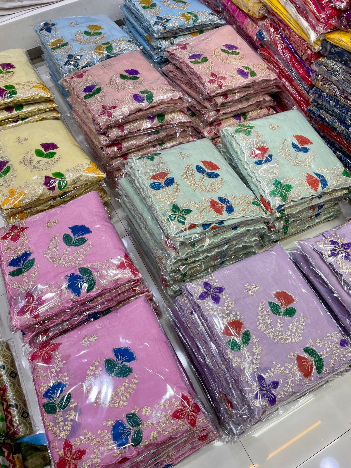 Soft Crunchy Fabric Saree with Pitta Work, Brush Print and Arco Border