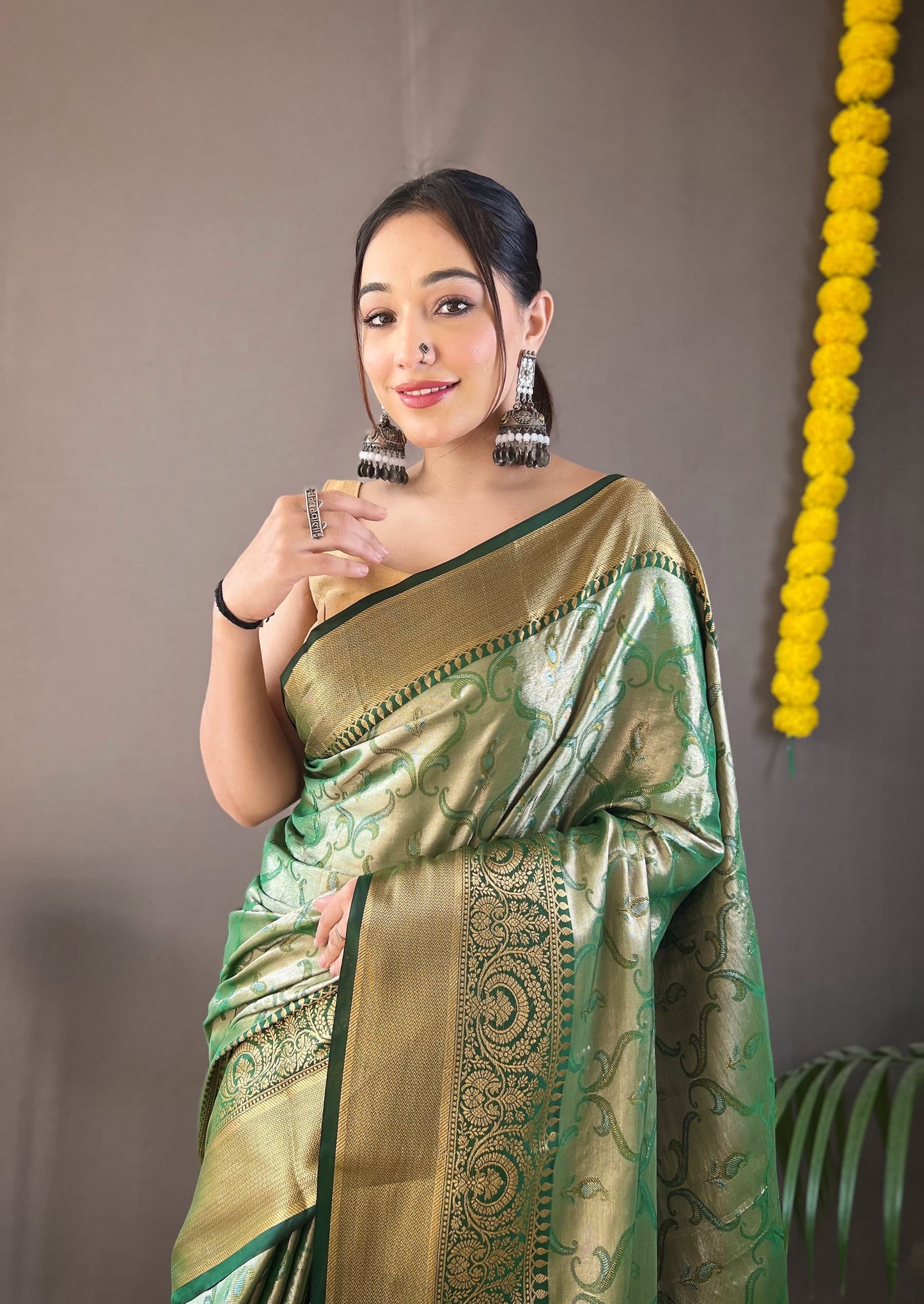 Kanchipuram Silk Saree with Intricate Zari Weaving, Rich Pallu, and Coordinated Blouse