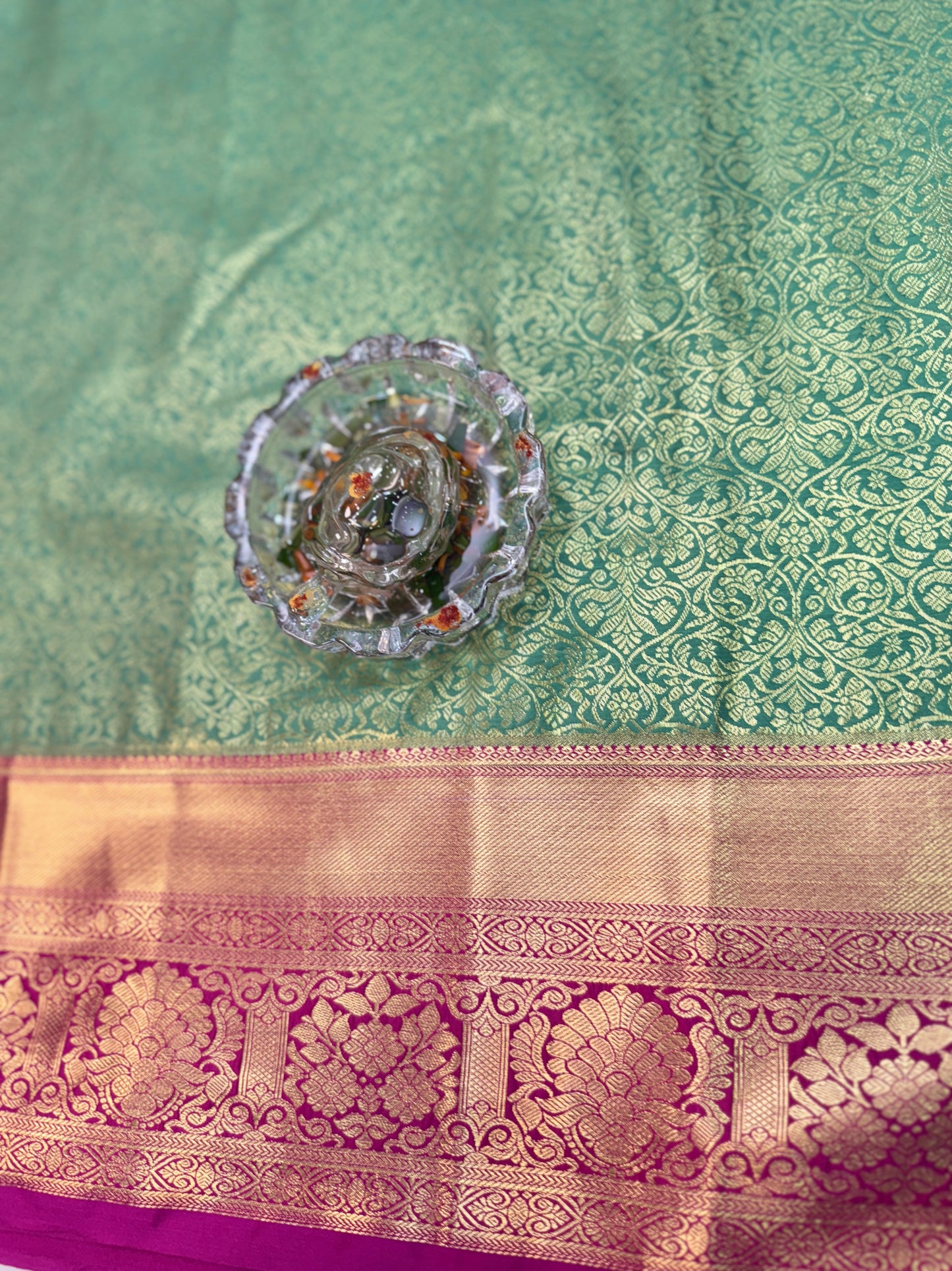 Semi Kanchi Pattu Brocade Saree with Zari Weaving and Contrast Border – Festive Wear