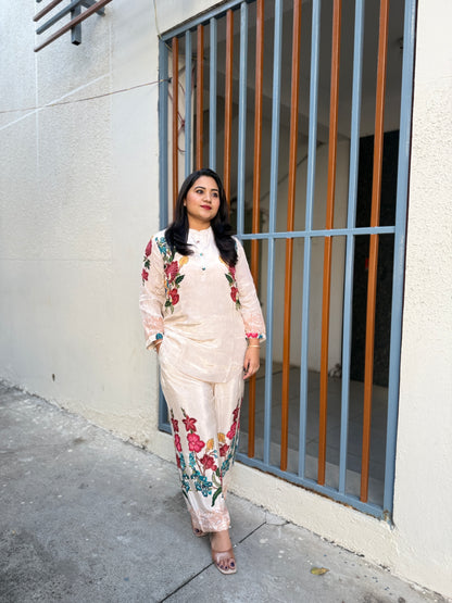 Premium Crepe Co-Ord Set with Floral Placement Print, Button and Tassel Detailing – Ethnic Wear for Women (38 to 44)