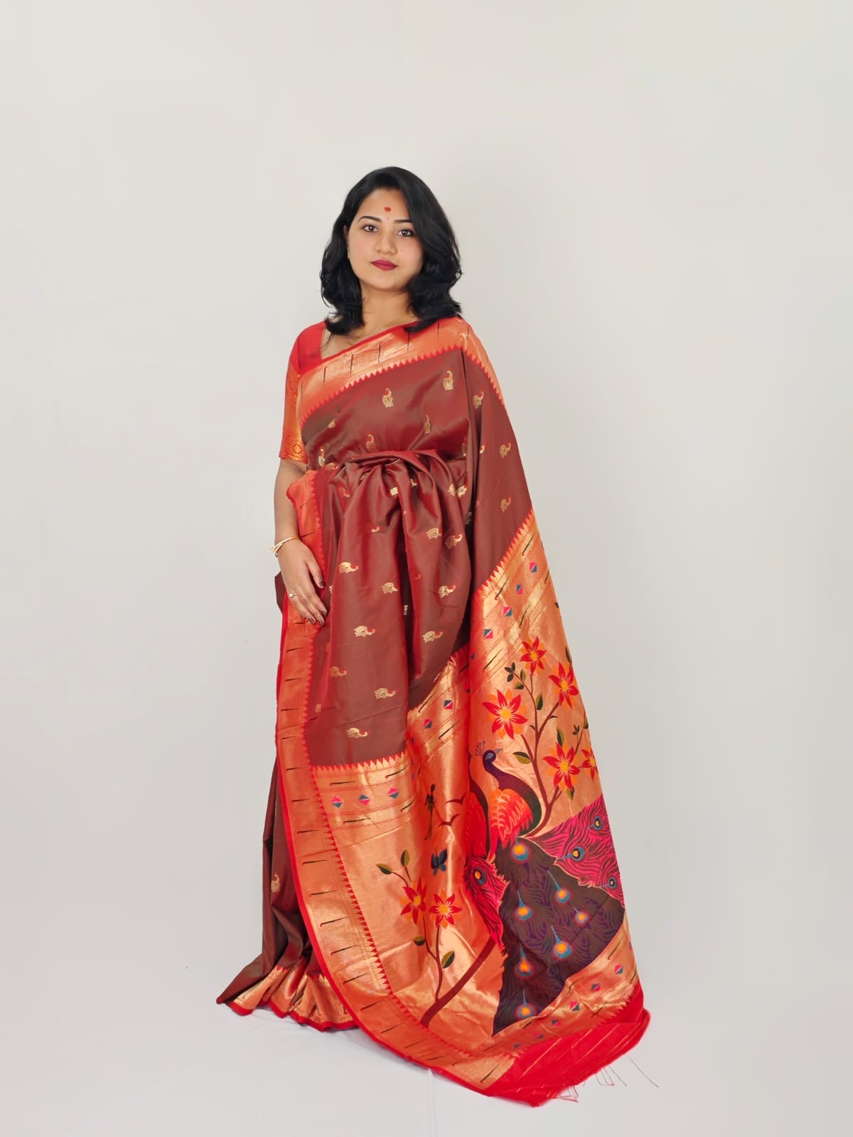 Classic Paithani Saree with Brocade Blouse and Rich Pallu – Women’s Traditional Ethnic Wear