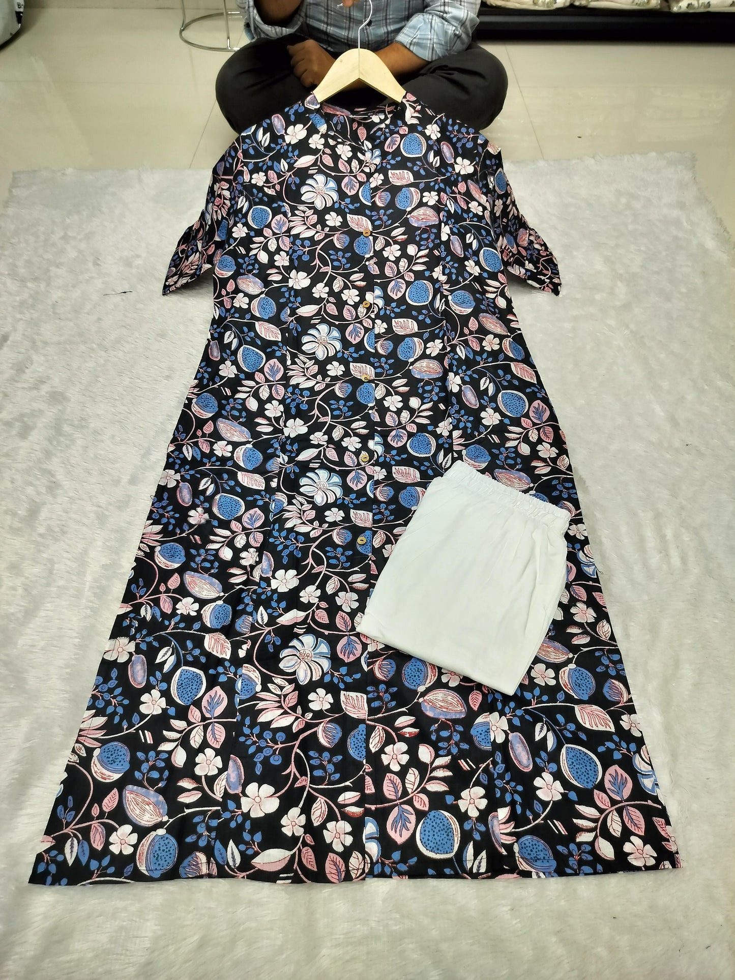 Discharge print fine cotton A-line kurti with ankle-length pant set for women – M to XXL sizes