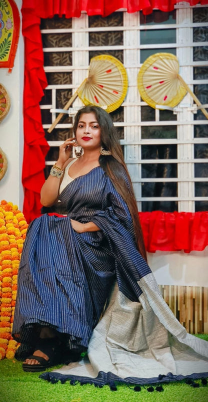 Check Jute Kaddi Cotton Saree for Women with Matching Blouse Piece