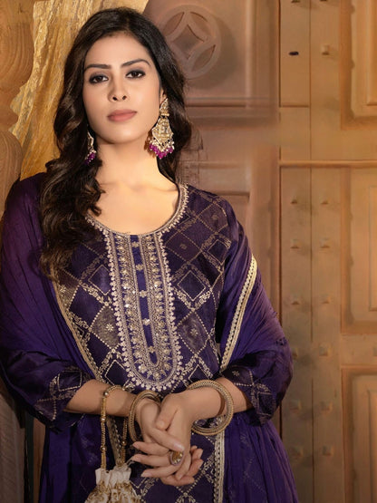 Russian Silk Jacquard Kurta Pant Dupatta Set with Chinon Dupatta – Plus Sizes XL to 3XL