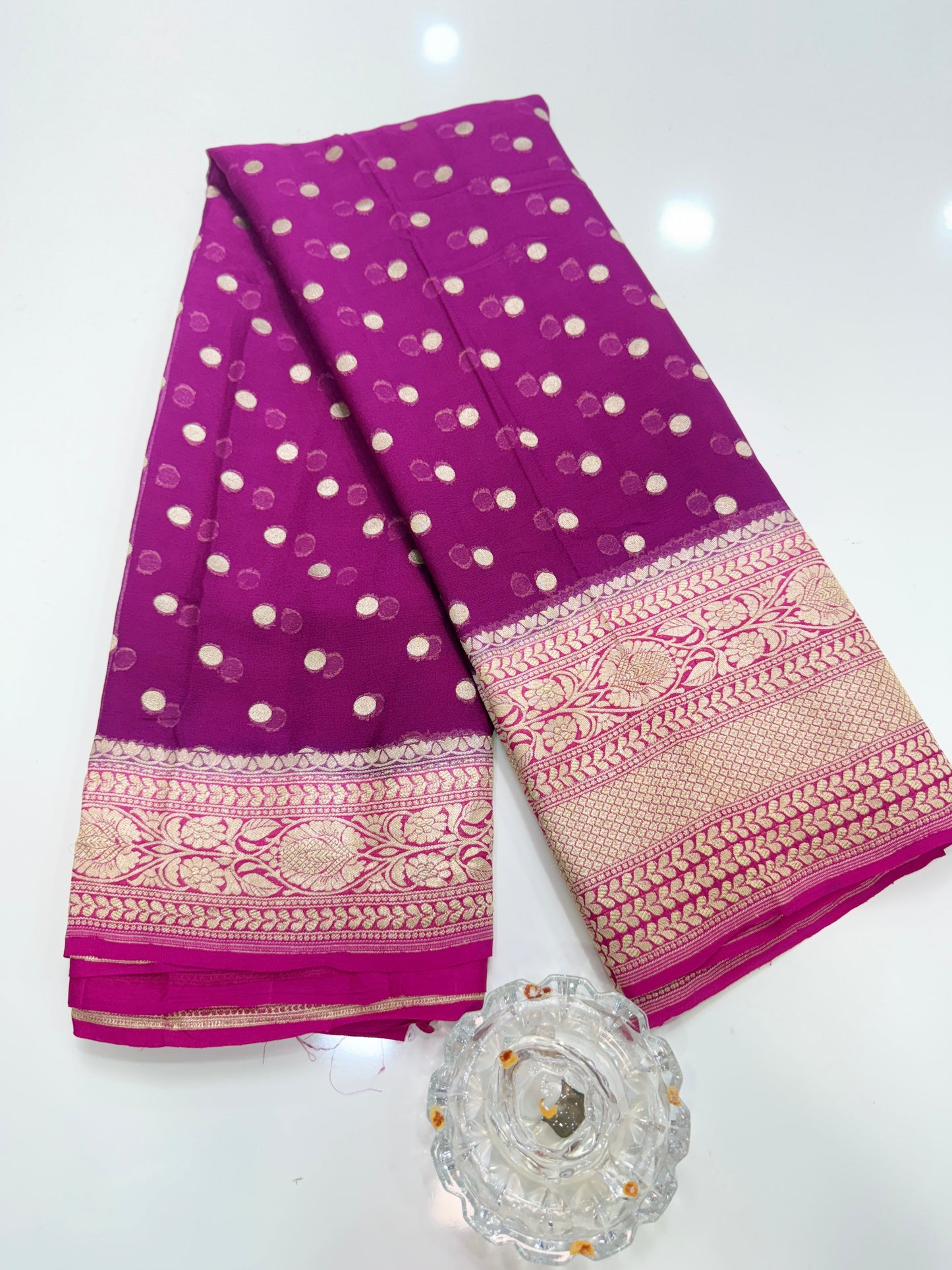 Pure Handwoven Kaddi Georgette Saree with Water Zari Jaal Weaving – Silk Mark Certified