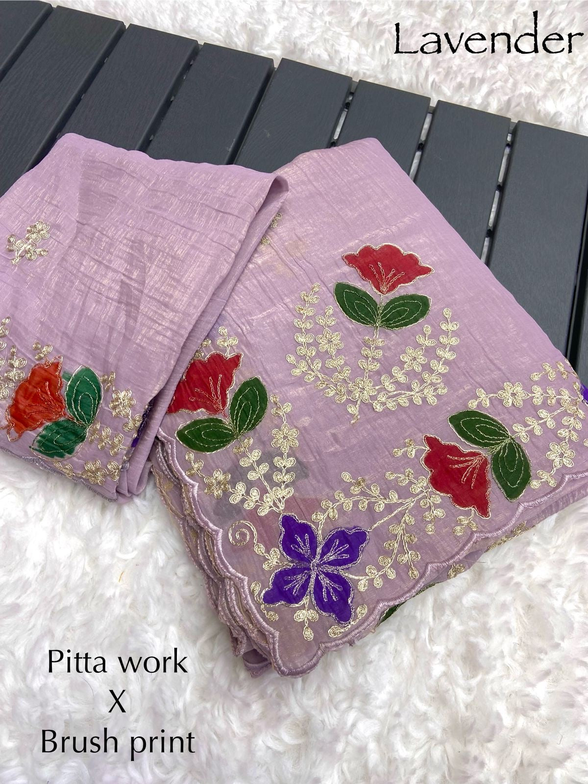 Soft Crunchy Fabric Saree with Pitta Work, Brush Print and Arco Border