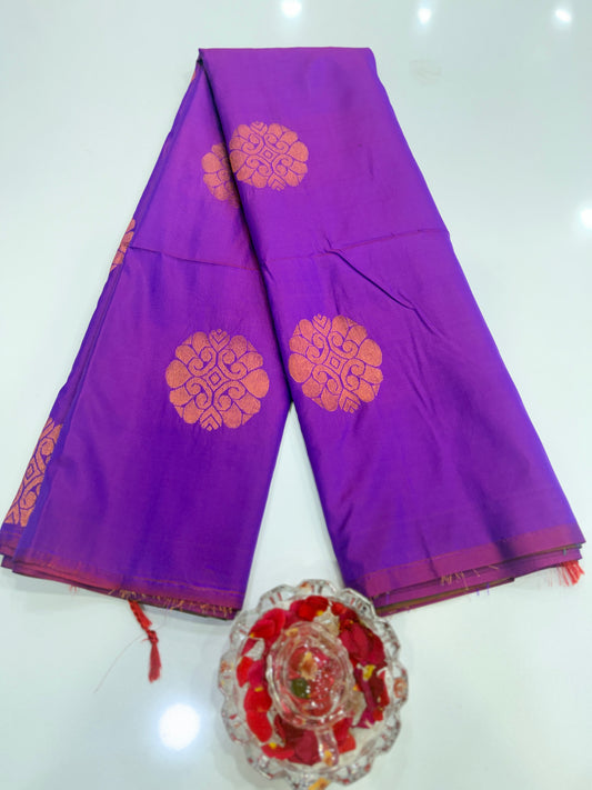 Soft Silk Sarees with Zari Work and Contrast Borders for Women – Festive and Traditional Wear