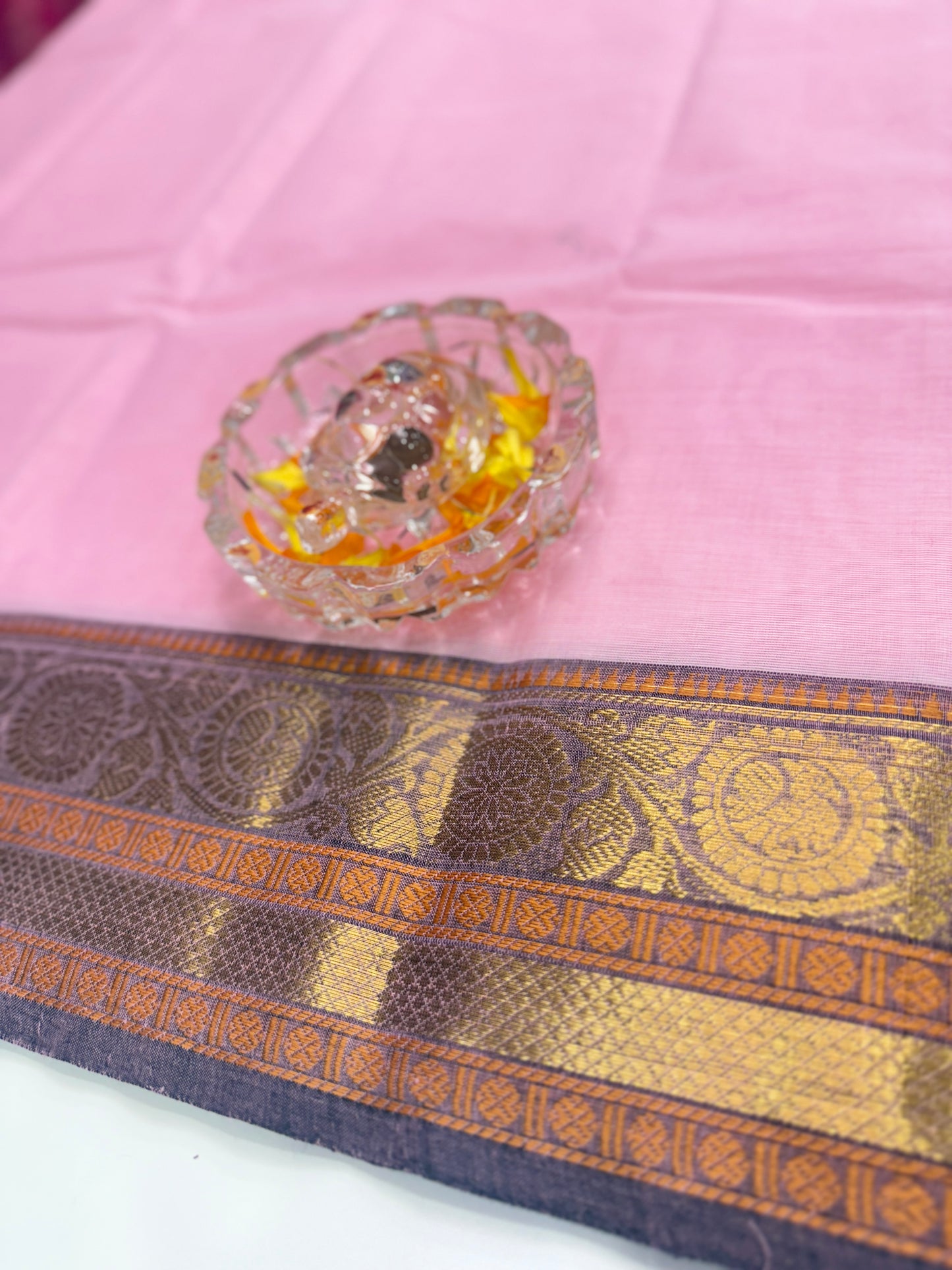 Chettinad Pure Cotton Saree with Zari Border – 80 Count, 20 Colours, 5.5m Length