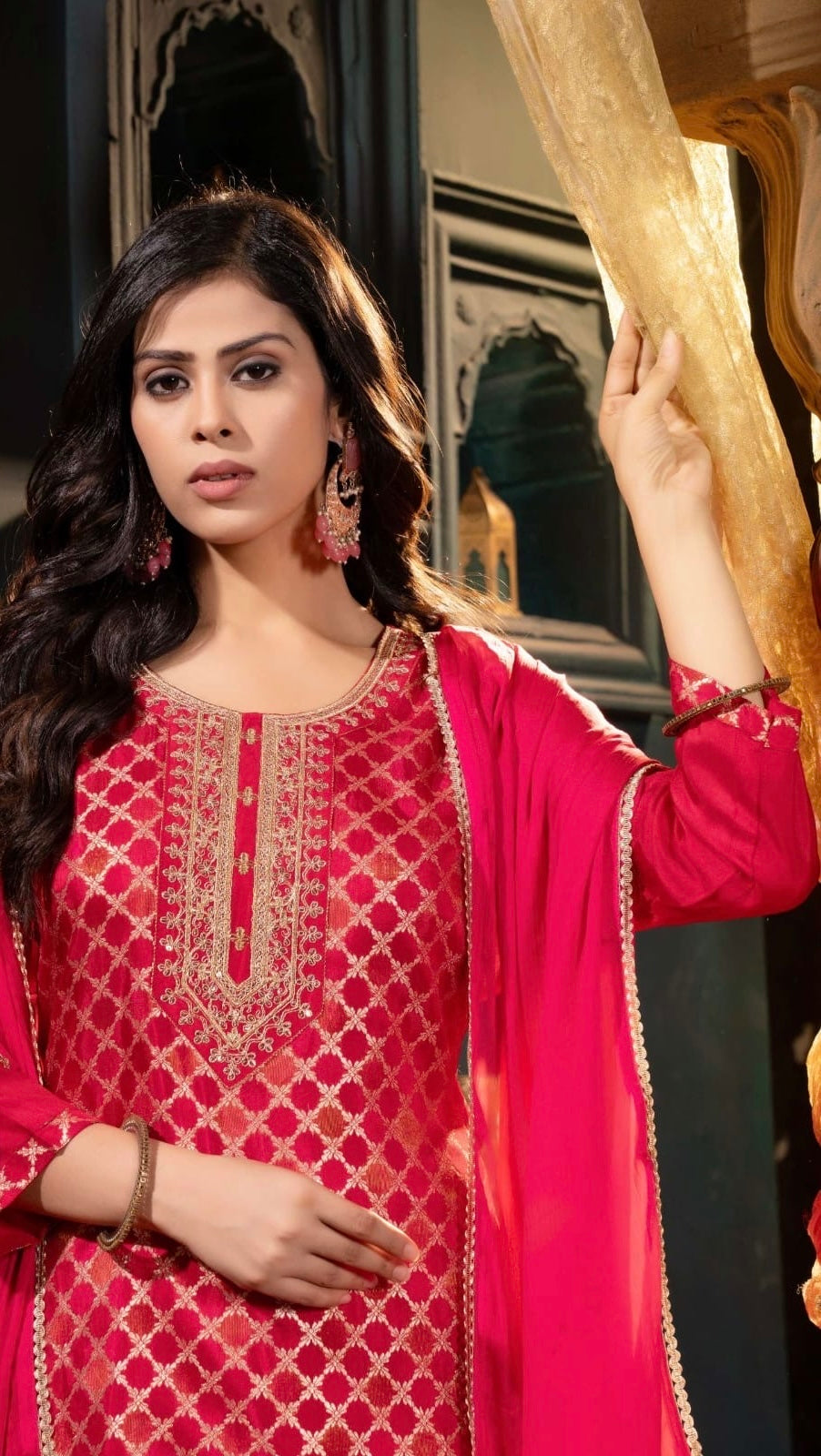 Russian Silk Jacquard Kurta Pant Dupatta Set with Chinon Dupatta – Plus Sizes XL to 3XL