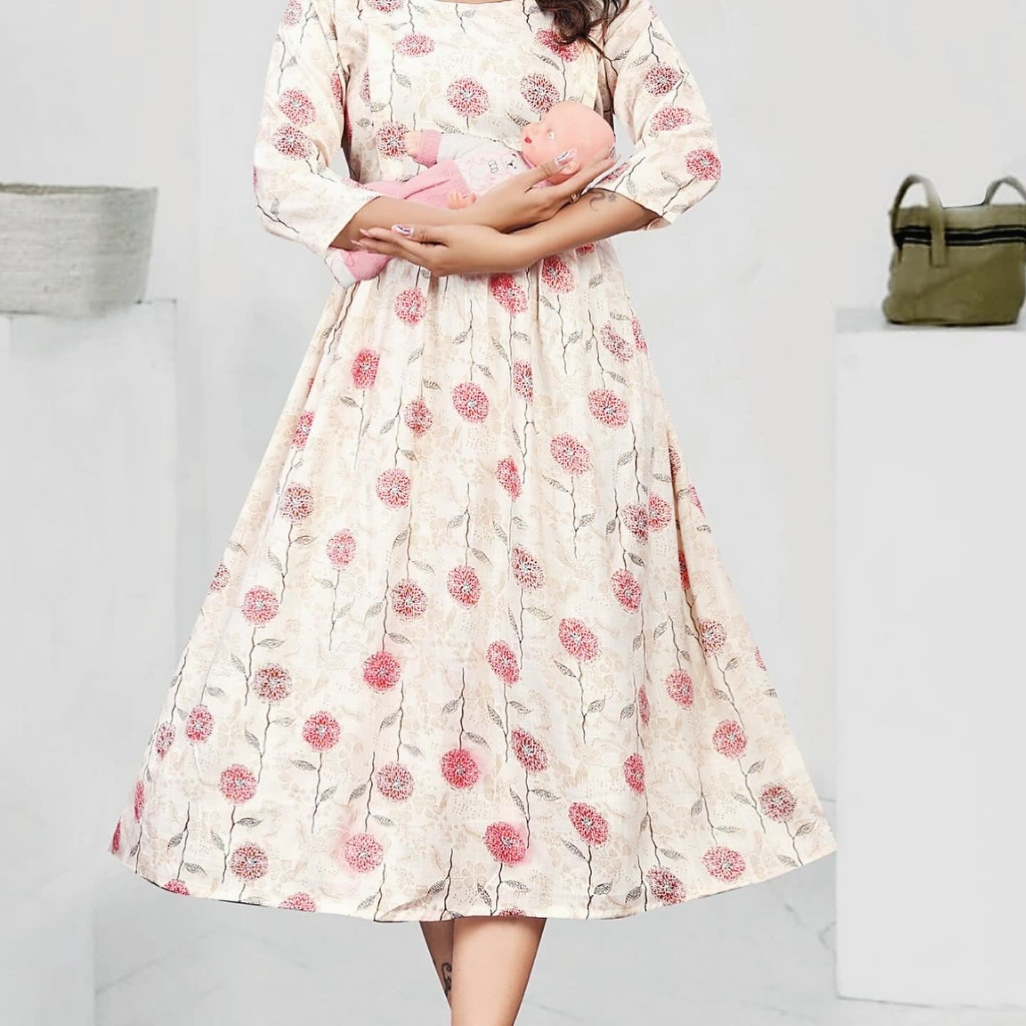 Rayon Capsule Print Relaxed Kurti with Functional Side Zips – XL & XXL