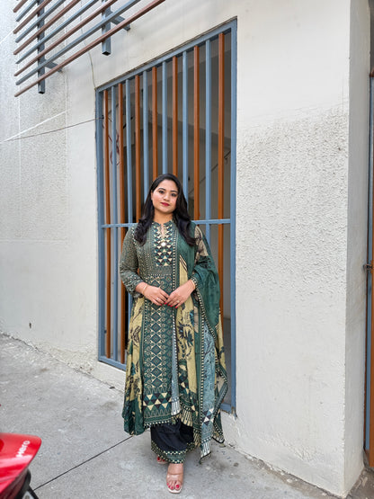 Women’s viscose silk printed kaftan kurta palazzo set with embellished neckline and cape sleeves, green, size 38–44