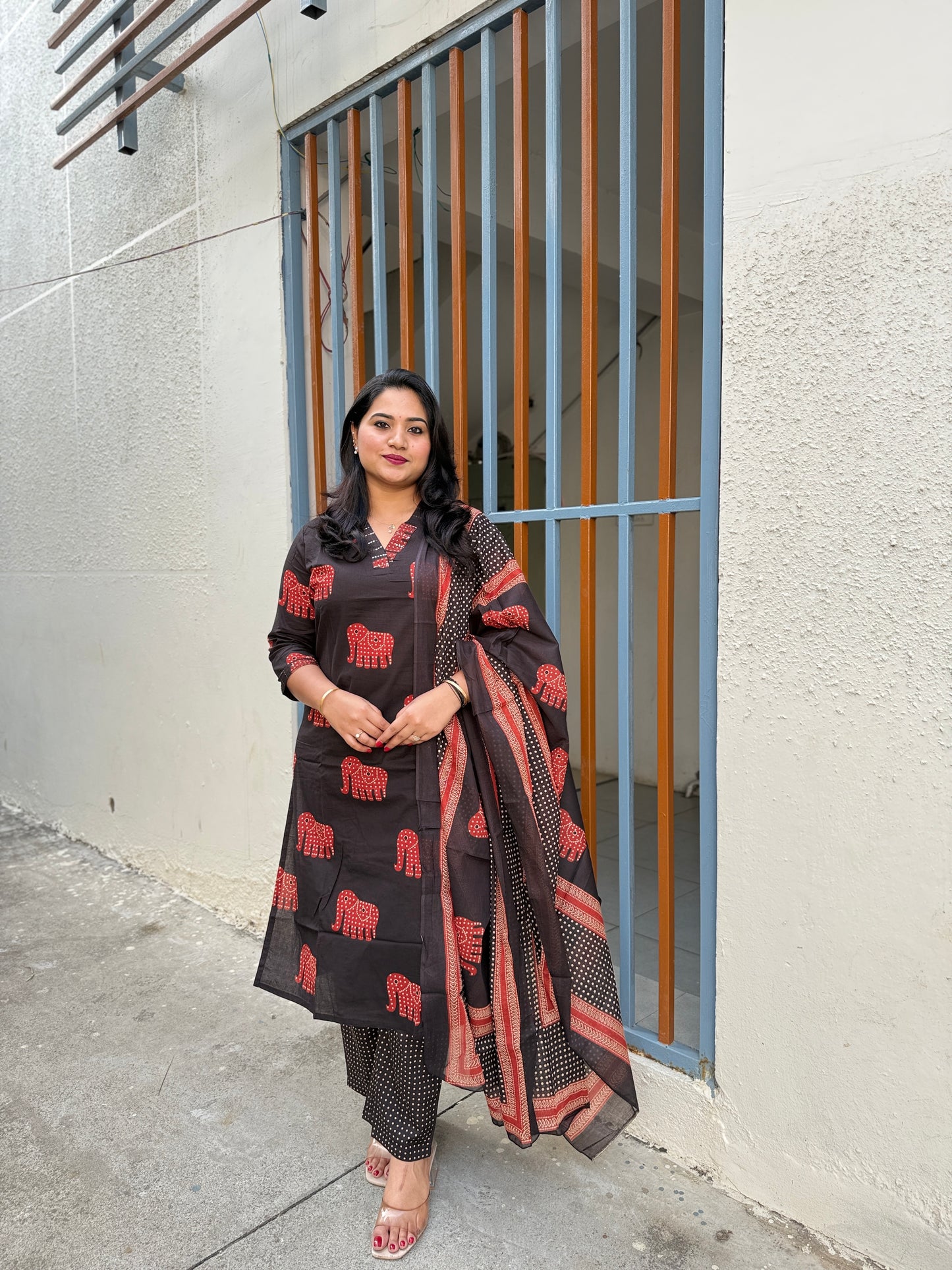 Pure Cotton Elephant Print Kurta Pant Dupatta Set for Women – Black & Red, Sizes 38–46