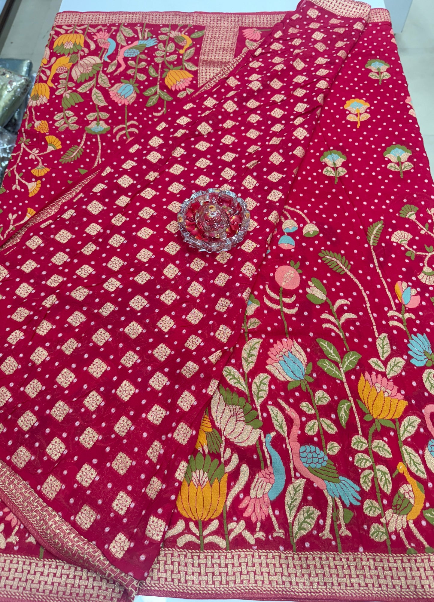 Pure Kaddi Georgette Zari Weaving Saree in Deep Pink with Paisley and Floral Motifs – Premium Festive & Wedding Wear Saree for Women