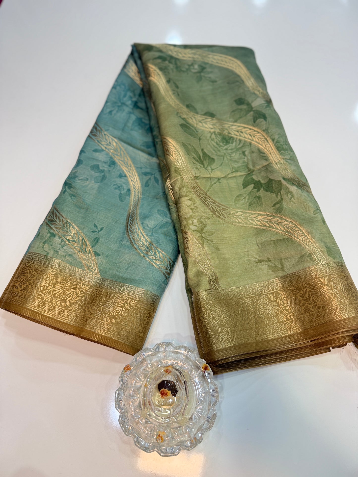 Bamboo Silk Floral Printed Saree with Rich Decorative Pallu, All Over Rich Leheriya Pattern