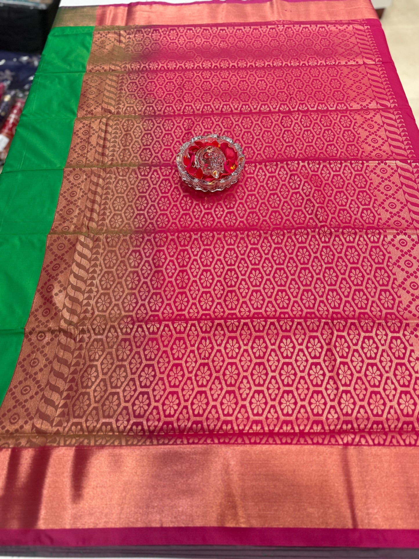 Kanchi Soft Silk Saree with Zari Weaving and Traditional Motifs – Wedding and Festive Wear