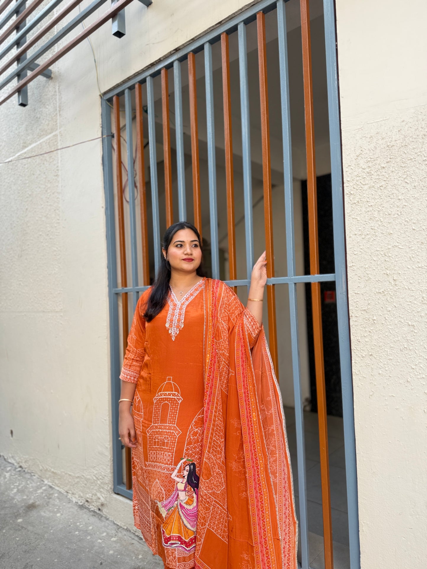 Pure natural crepe kurti pant dupatta set with handwork and cotton lining for women