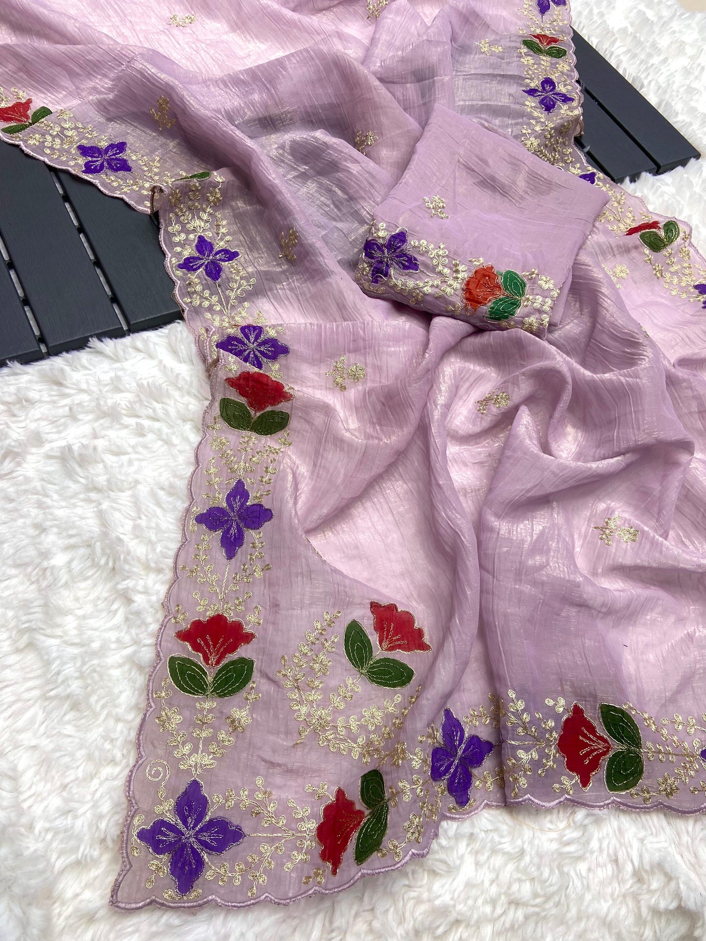 Soft Crunchy Fabric Saree with Pitta Work, Brush Print and Arco Border