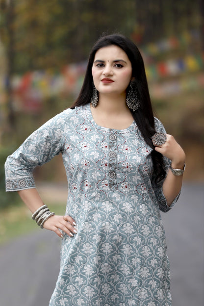 Cotton Straight Suit with Handblock Print and Katha Embroidery – Kurta Pant Dupatta Set for Women