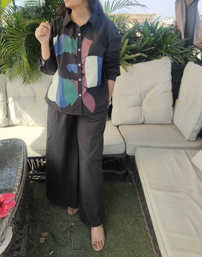 Premium Poplin Co-ord Set for Women with Abstract Print Shirt and Wide-Leg Pants – Smart Casual Outfit