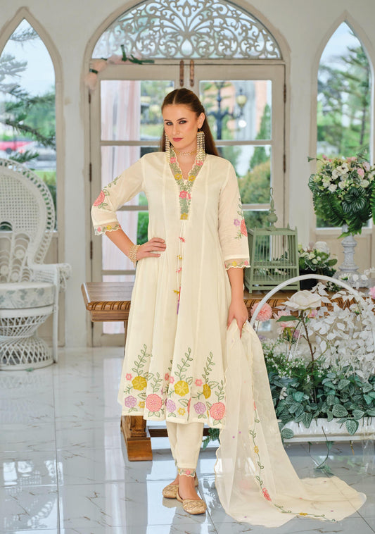 Pure Mul Chanderi Three-Piece Suit Set with Designer Thread and Handwork – Sizes XL and 2XL
