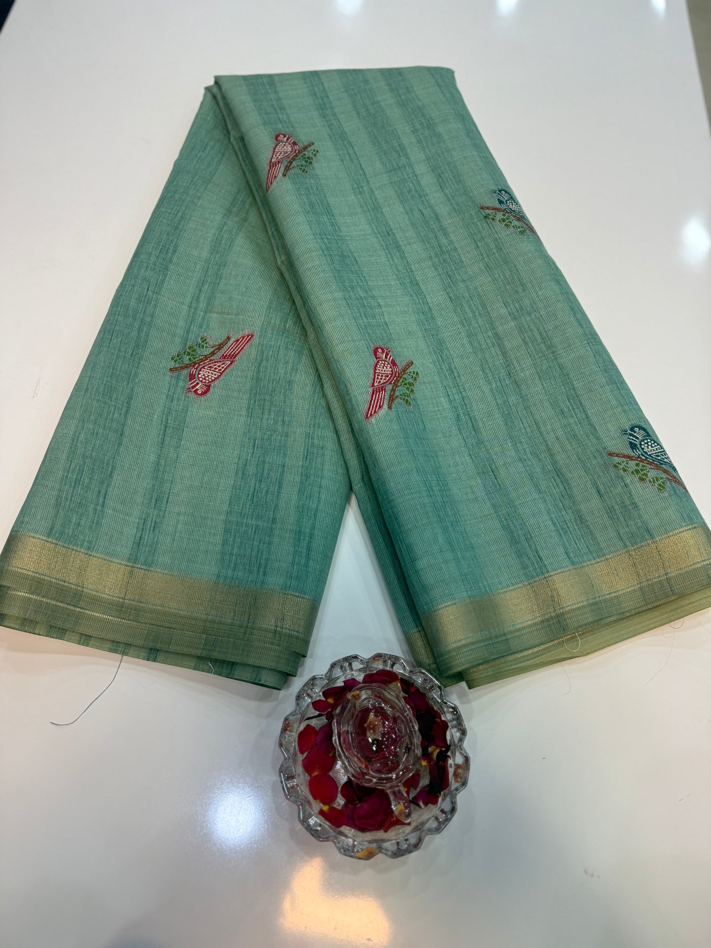 Ghicha cotton saree with bird motif pallu and tassel border, printed cotton saree for women