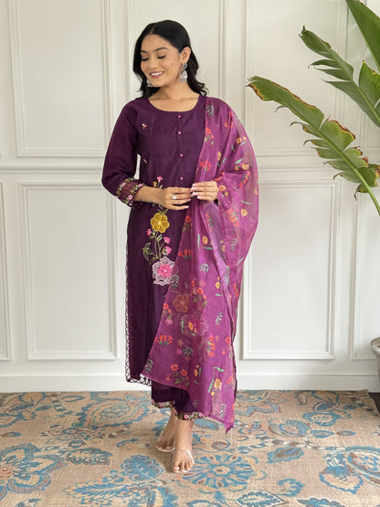Chanderi Silk Embroidered Kurti Pant Set with Organza Printed Dupatta for Women
