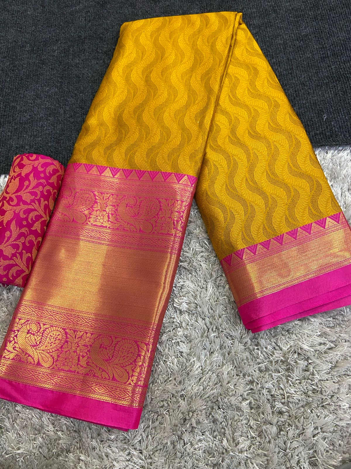 Cotton Silk Saree with Broad Contrast Jacquard Border and Matching Blouse – Festive and Wedding Wear